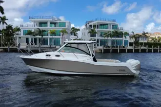 Thumbnail von Boston Whaler 315 Conquest