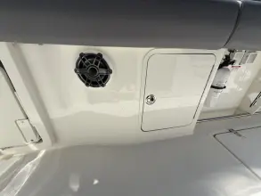 Thumbnail von Boston Whaler 330R