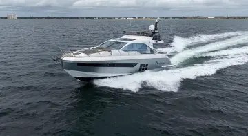 Thumbnail von Azimut S6