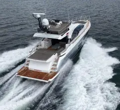 Thumbnail von Azimut S6