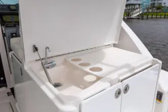 Thumbnail von Tiara Yachts 3200 Open Knot On Call