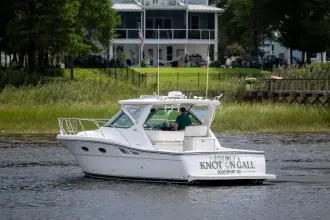 Thumbnail von Tiara Yachts 3200 Open Knot On Call
