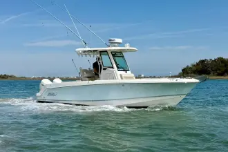 Boston Whaler 250 Outrage