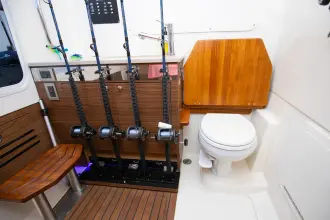 Thumbnail von Boston Whaler 360 Outrage