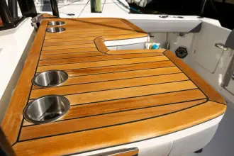 Thumbnail von Boston Whaler 360 Outrage