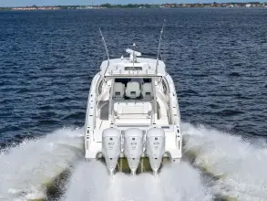 Thumbnail von Pursuit S378 Sport