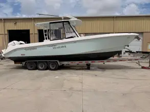 Everglades 335 CC