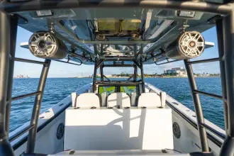 Thumbnail von Yellowfin 42 Offshore