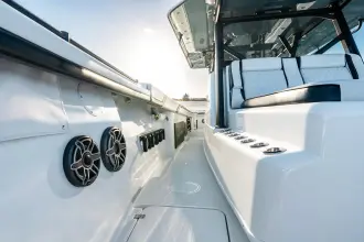 Thumbnail von Yellowfin 42 Offshore