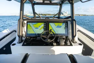 Thumbnail von Yellowfin 42 Offshore
