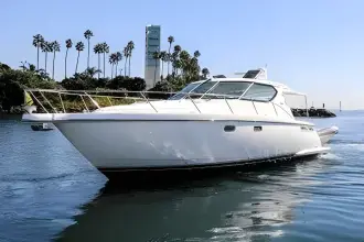 Tiara Yachts 4300 SOVRAN Traveler