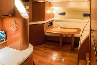 Thumbnail von Tiara Yachts 4300 SOVRAN Traveler
