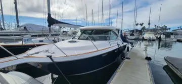 Tiara Yachts 3100 Coronet Frenchy