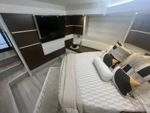 Thumbnail von Azimut 54 Flybridge