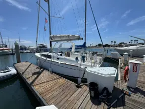 Thumbnail von Beneteau Oceanis 35.1