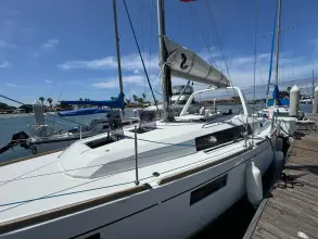 Thumbnail von Beneteau Oceanis 35.1