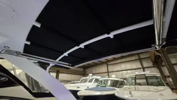 Thumbnail von Cruisers Yachts 338 CX