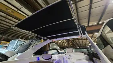 Thumbnail von Cruisers Yachts 338 CX