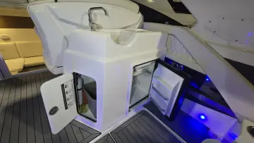 Thumbnail von Cruisers Yachts 338 CX