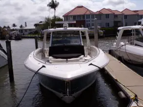 Thumbnail von Boston Whaler 420 Outrage