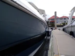 Thumbnail von Boston Whaler 420 Outrage