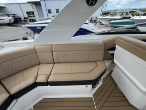 Thumbnail von Sea Ray SLX 310 Outboard