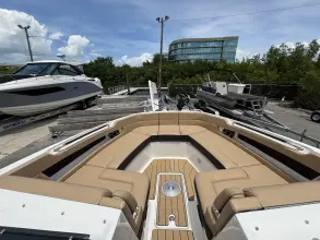 Thumbnail von Sea Ray SLX 310 Outboard