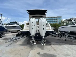 Thumbnail von Sea Ray SLX 310 Outboard
