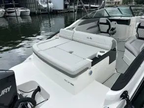 Thumbnail von Sea Ray SLX 260 Outboard