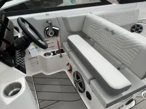 Thumbnail von Sea Ray SDX 250 Surf