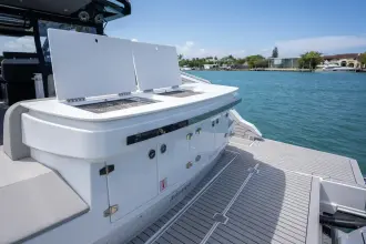Thumbnail von Cruisers Yachts 50 GLS OB