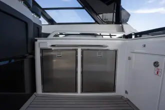 Thumbnail von Cruisers Yachts 50 GLS OB