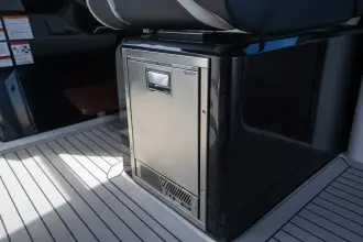 Thumbnail von Cruisers Yachts 50 GLS OB