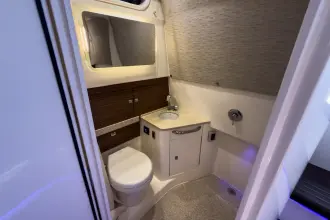 Thumbnail von Boston Whaler 420 Outrage