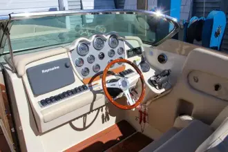 Thumbnail von Chris-Craft Launch 32