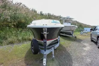 Thumbnail von Chris-Craft Capri 27