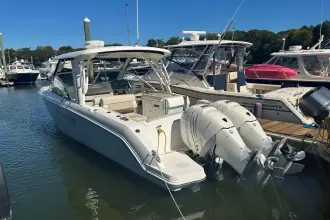 Thumbnail von Boston Whaler 320 Vantage