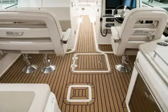 Thumbnail von Boston Whaler 320 Vantage