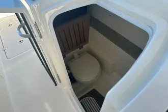 Thumbnail von Boston Whaler 320 Vantage