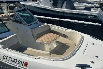 Thumbnail von Boston Whaler 320 Vantage