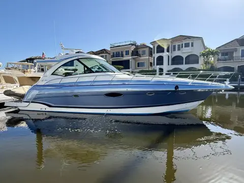 Formula 45 Yacht