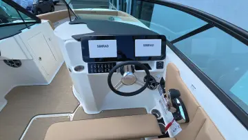 Thumbnail von Sea Ray SDX 270 Outboard