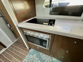 Thumbnail von Cruisers Yachts 48 Cantius