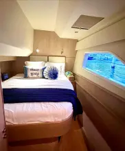 Thumbnail von Aquila 44 Yacht