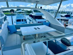 Thumbnail von Aquila 44 Yacht