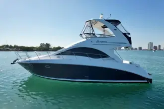 Thumbnail von Sea Ray 360 Sedan Bridge