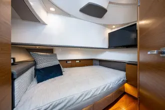 Thumbnail von Tiara Yachts 38 LS