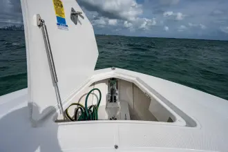 Thumbnail von Tiara Yachts 38 LS