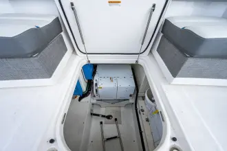 Thumbnail von Tiara Yachts 38 LS