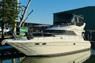 Thumbnail von Sea Ray 400 SEDAN BRIDGE